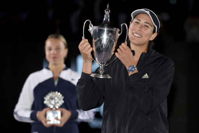 Мугуруса обыграла Контавейт и стала победительницей Итогового турнира WTA