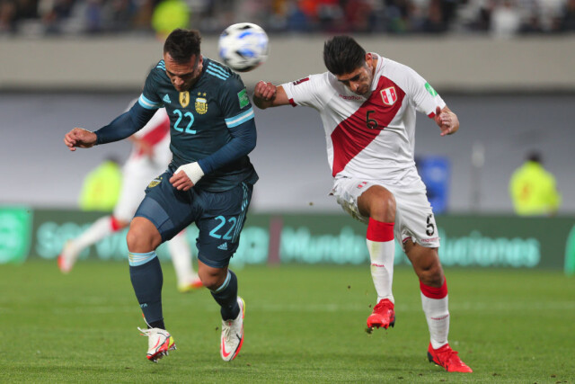Сборная Аргентины не без труда обыграла Перу в матче отбора на ЧМ-2022