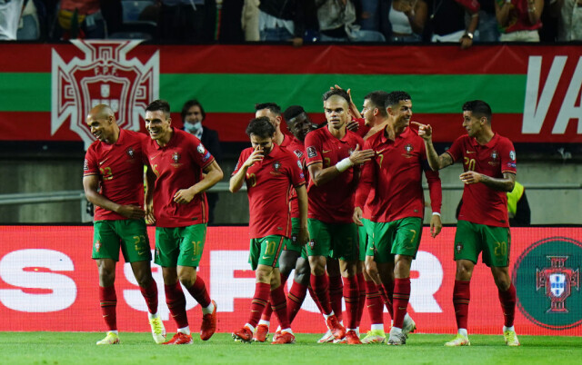 Хет-трик Роналду помог Португалии разгромить Люксембург