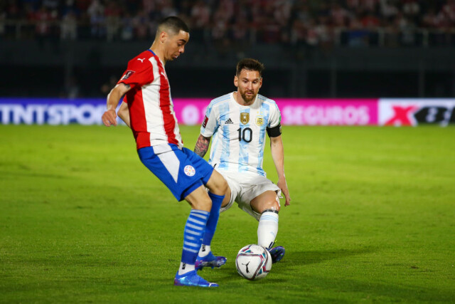 Аргентина не сумела взломать оборону Парагвая в матче отбора на ЧМ-2022