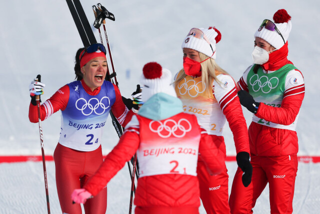 Впереди планеты всей! Россиянки завоевали золото в лыжной эстафете