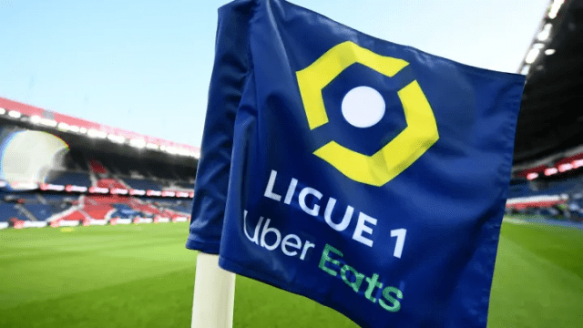 Французская Лига 1 перестала транслировать матчи в России