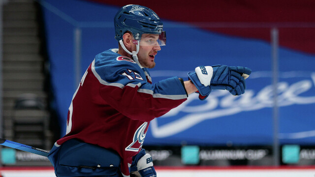 Ничушкин — третья звезда дня в НХЛ