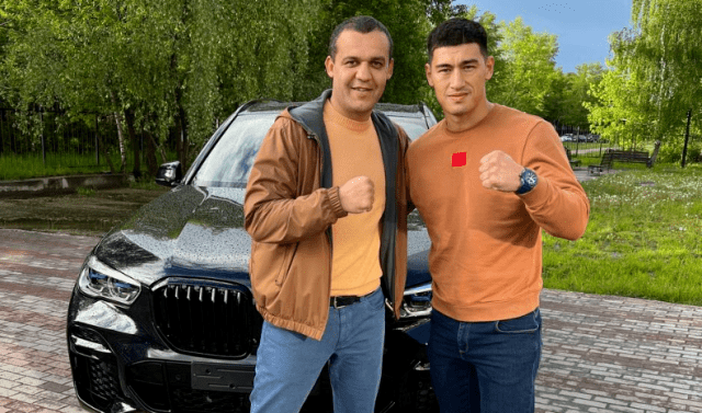 Президент Международной ассоциации бокса подарил Биволу автомобиль после победы над Альваресом