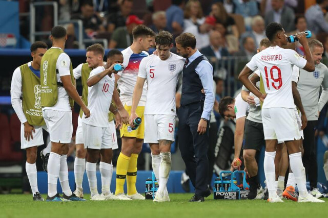 Тренер сборной Англии попросил не критиковать игроков после 0:4 от Венгрии