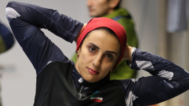Иранская спортсменка принесла извинения за отсутствие хиджаба во время соревнований