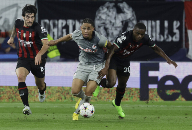«Милан» — «Зальцбург»: букмекеры назвали фаворита на выход в плей-офф Лиги чемпионов