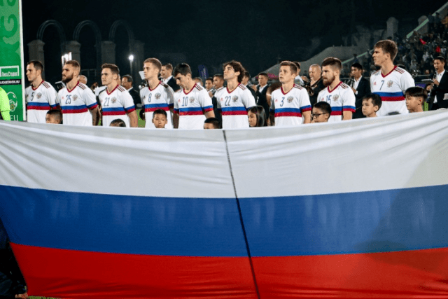 Обнародован расширенный состав сборной России на ноябрьский сбор