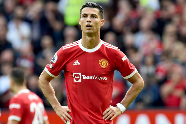 «Манчестер Юнайтед» объявил о расторжении контракта с Криштиану Роналду