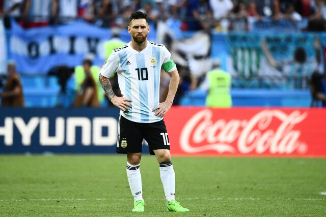 Аргентинские и мексиканские болельщики подрались из-за Месси