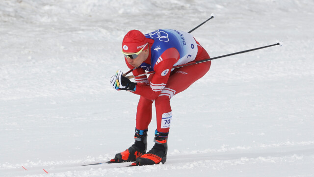 Коростелёв выиграл спринт на втором этапе Кубка России, Большунов стал третьим