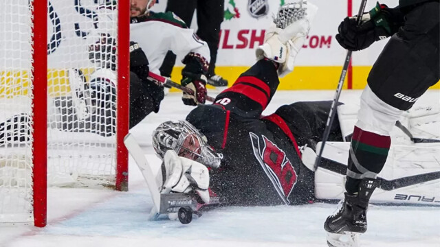 Кочетков признан второй звездой игрового дня в НХЛ