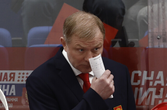 Сборной России по хоккею нужен новый тренер. Жамнов не оправдал «высокого доверия»