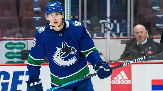 Михеев признан второй звездой матча НХЛ между «Ванкувером» и «Сан-Хосе»