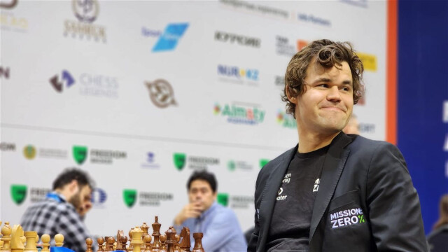 Норвежец Карлсен стал чемпионом мира по быстрым шахматам