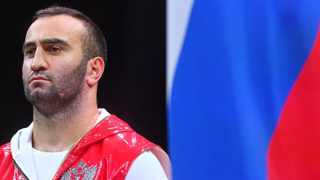 Бывший чемпион мира по боксу россиянин Мурат Гассиев стал гражданином Армении