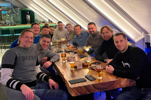 Карпин прокомментировал скандал из-за фотографии с эстонскими футболистами