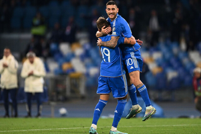 Италия в девятый раз подряд обыграла Мальту благодаря голам Ретеги и Пессины