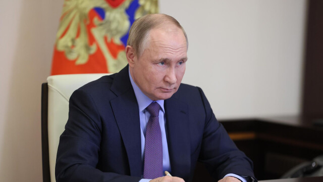 Путин призвал упростить использование системы Fan ID