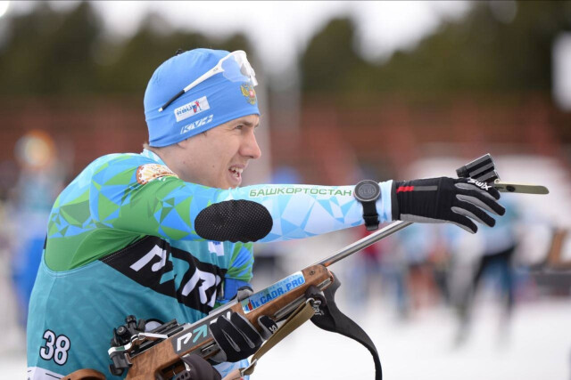 Латыпов выиграл гонку преследования на чемпионате России по биатлону