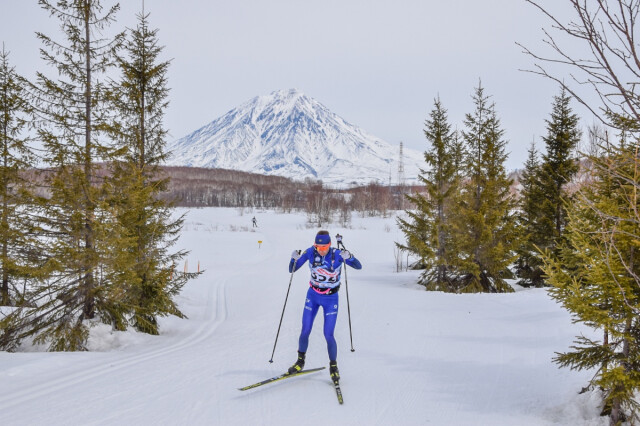 Вероника Степанова победила на Авачинском лыжном марафоне. Биатлонистка Казакевич — вторая