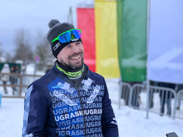 Устюгов выиграл гонку на 70 км свободным стилем на чемпионате России