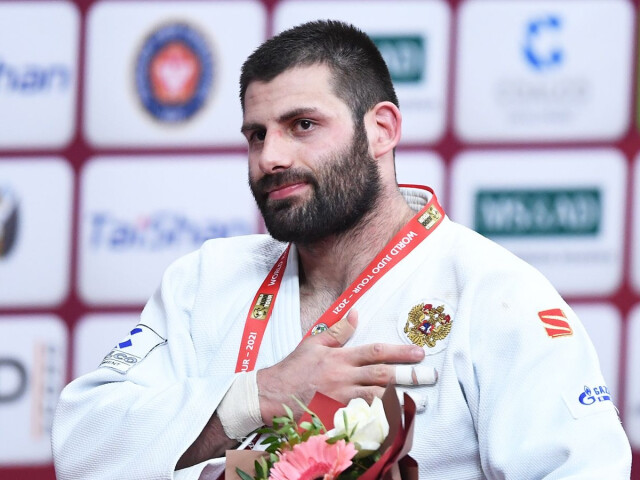 Путин поздравил дзюдоиста Адамяна с золотом на чемпионате мира