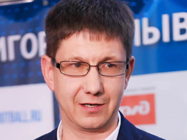 Суд удовлетворил апелляцию экс-директора «Чертаново» Николая Ларина