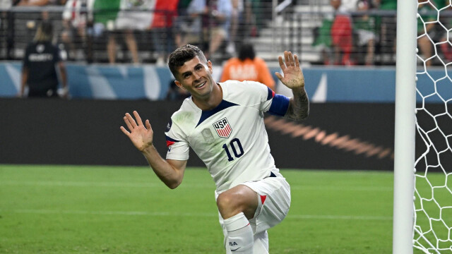 Дубль Пулишича позволил сборной США выйти в финал Лиги наций КОНКАКАФ в матче с 4 удалениями