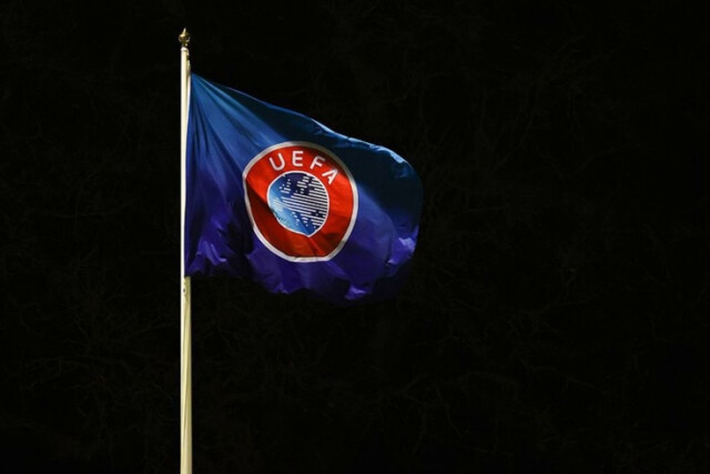 В УЕФА извинились за инцидент с украинским флагом на финале ЛЧ