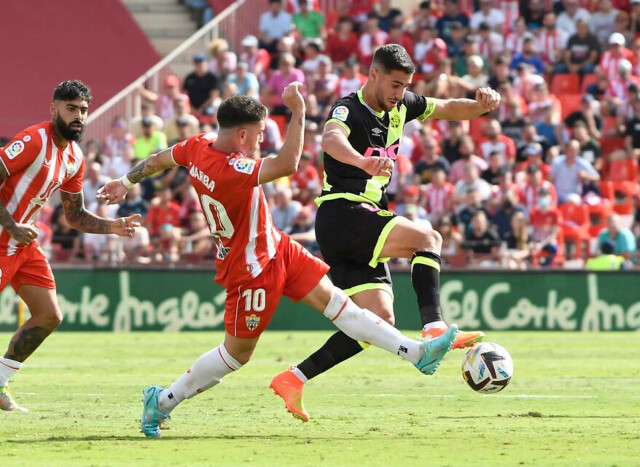 «Райо Вальекано» обыграет «Альмерию» в стартовом матче сезона Ла Лиги