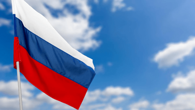 В Госдуме предложили поднимать российский флаг на соревнованиях