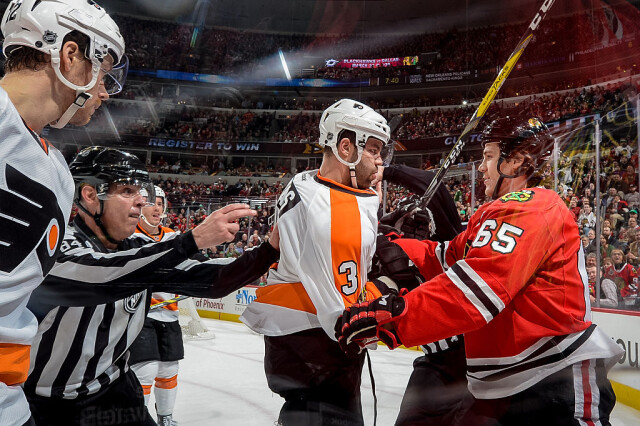 Ставки на удаления и драки в хоккее: виды штрафов, отличия правил в КХЛ и НХЛ